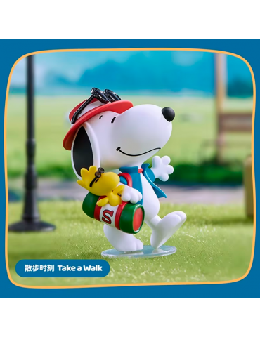 Peanuts Travel Buddy Snoopy - 1 Figura al Azar